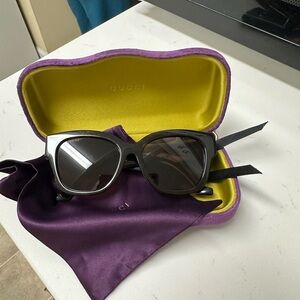 Gucci Black Sunglasses